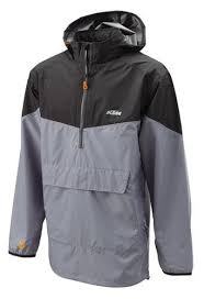 travel-jacket-